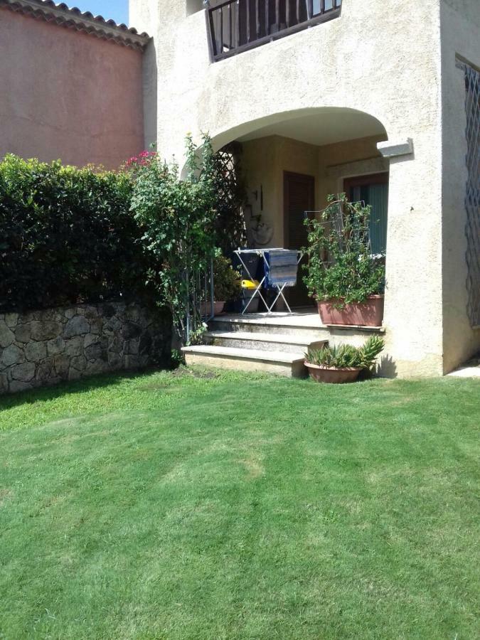 Apartamento 21 Via del Faro Olbia Exterior foto